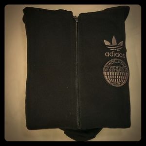 Trendy ADIDAS hoodie zip up